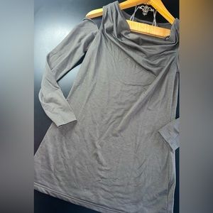 Kris Jenner Kollection Cold Shoulder Tunic Top Dark Army Green Size XS EUC